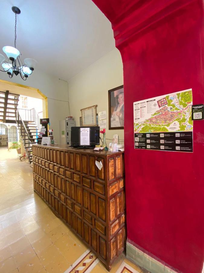 Hotel Dona Chela En Кальвильо Экстерьер фото