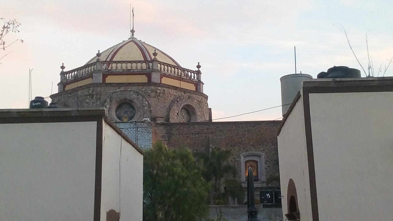Hotel Dona Chela En Кальвильо Экстерьер фото